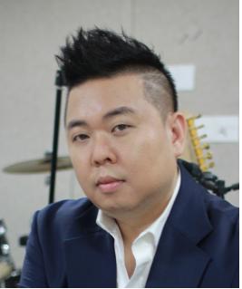 김진훈