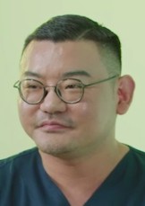 김홍석