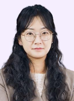 신민지